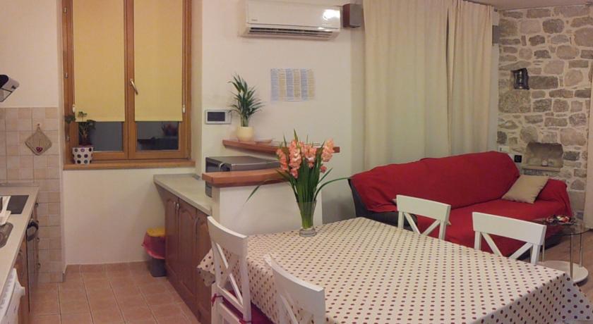 Apartments Mila Split Room photo