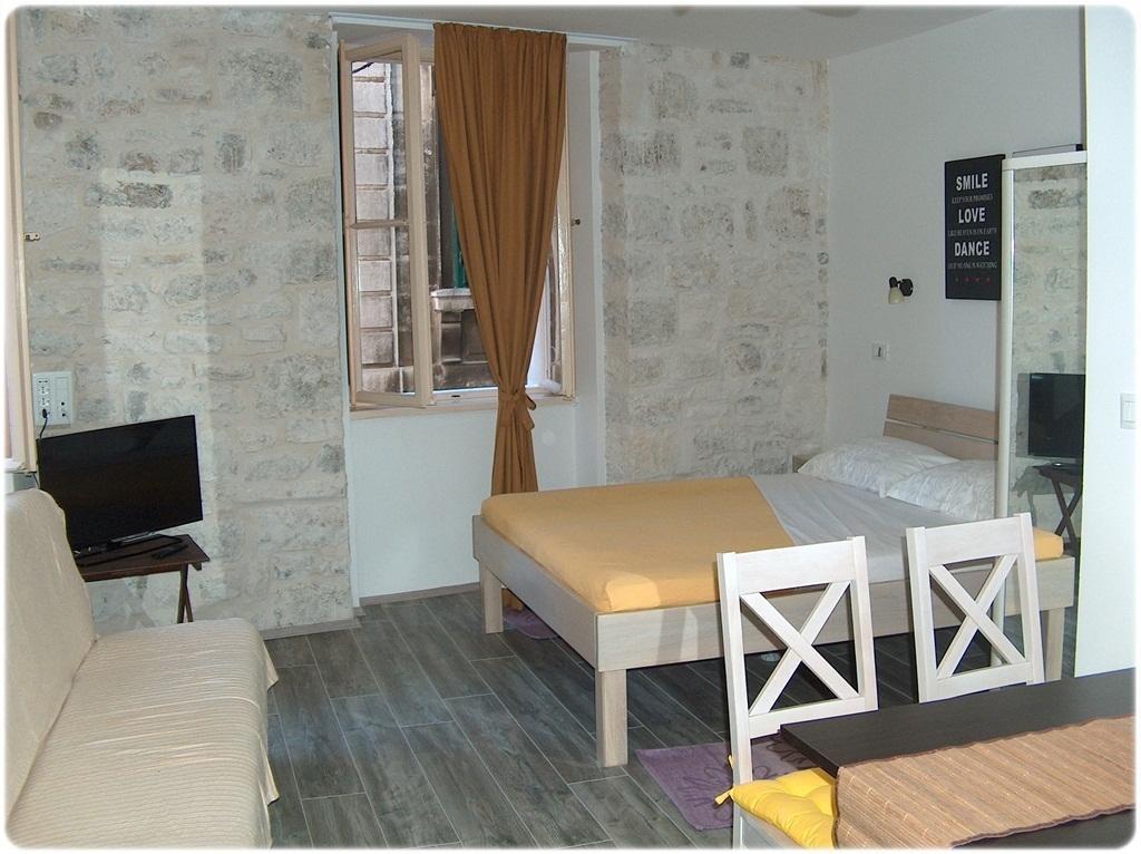 Apartments Mila Split Room photo
